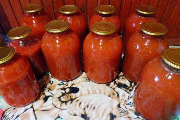 Сок томатный через соковыжималку на зиму: быстрые и простые рецепты - фото